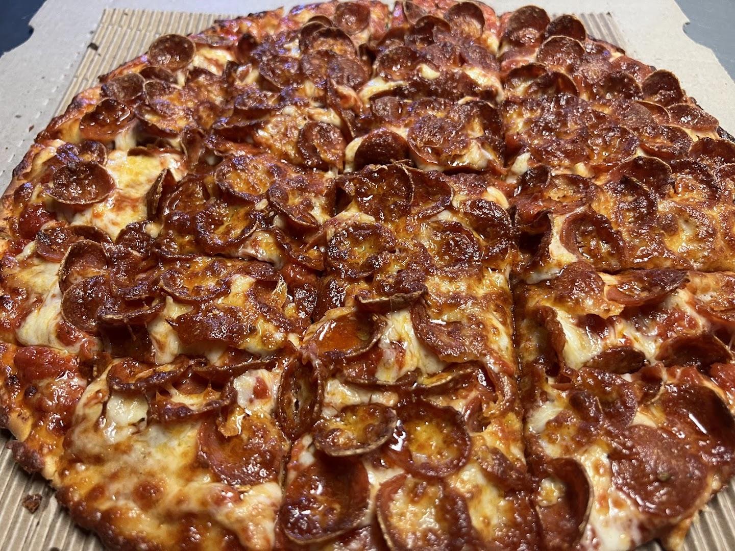 Pine Tree Cafe & Pizza